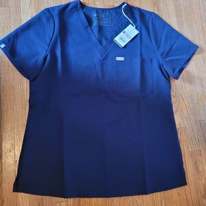Figs Scrub Top